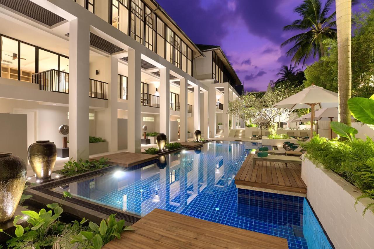 Outrigger Surin Beach Resort - Sha Extra Plus Eksteriør billede The Royal Paradise Hotel & Spa